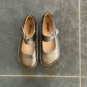 Alegria Silver Mary Janes